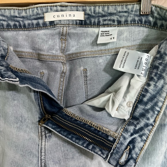 Womens “Eunina” Jeans - Picture 3 of 3